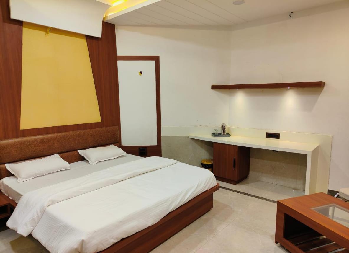 Krishnam Resort Jabalpur Dış mekan fotoğraf